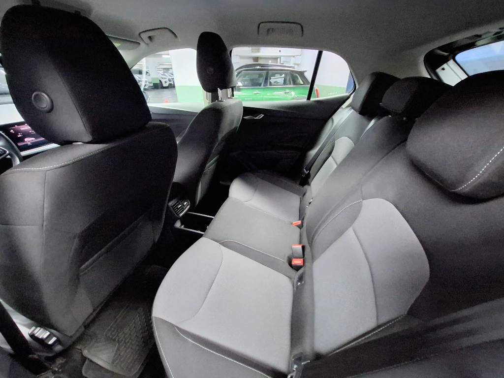 Skoda Fabia 1.0 Tsi Mt - Ambition año 2023
