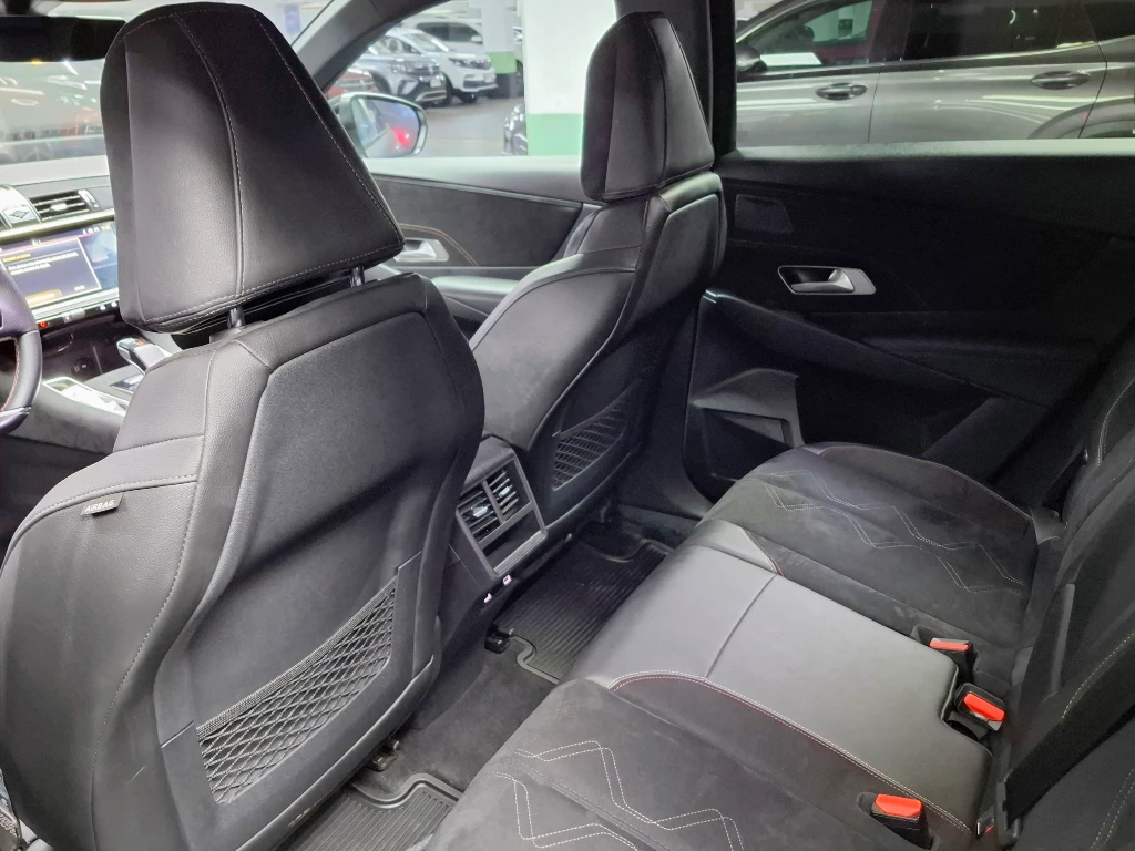 DS Automobiles Ds7 Crossback 7 Bastille 1.6 Thp 220 Auto8 Performance año 2024