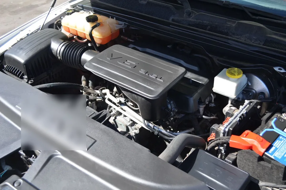 RAM 1500 3.6 Crew Cab Slt At 4x4 año 2021