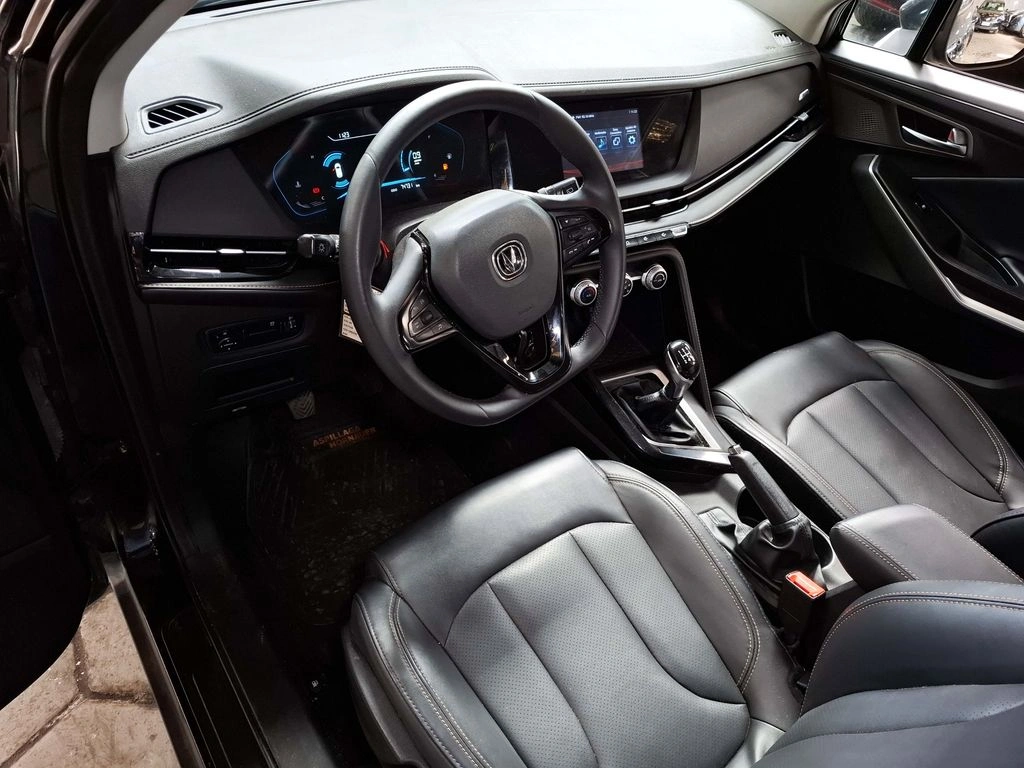 Changan New Cs15 Elite año 2021