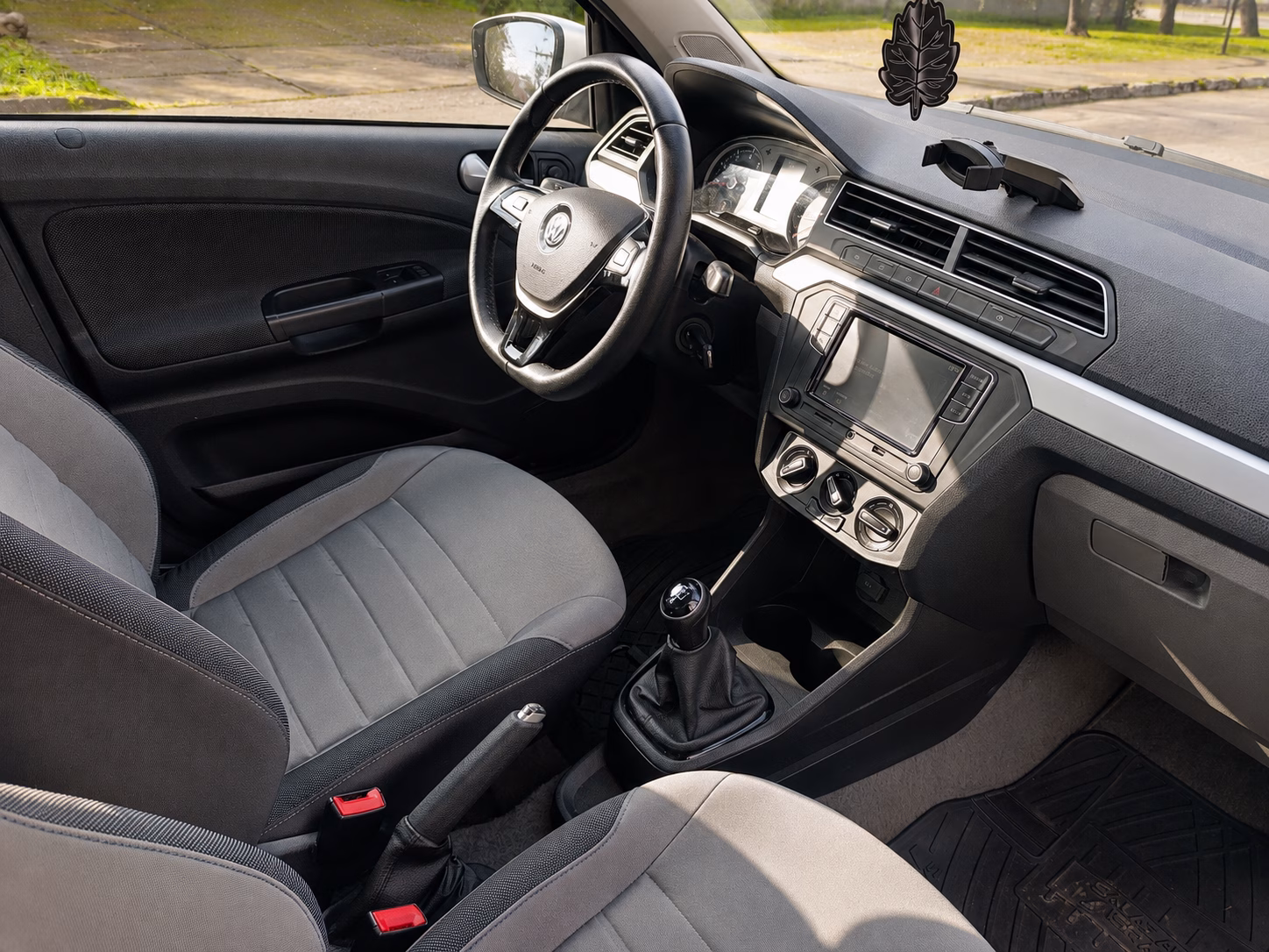 Volkswagen Gol Hb año 2022