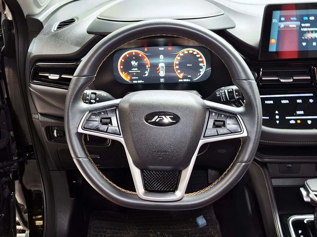 JAC Js4 Luxury año 2026