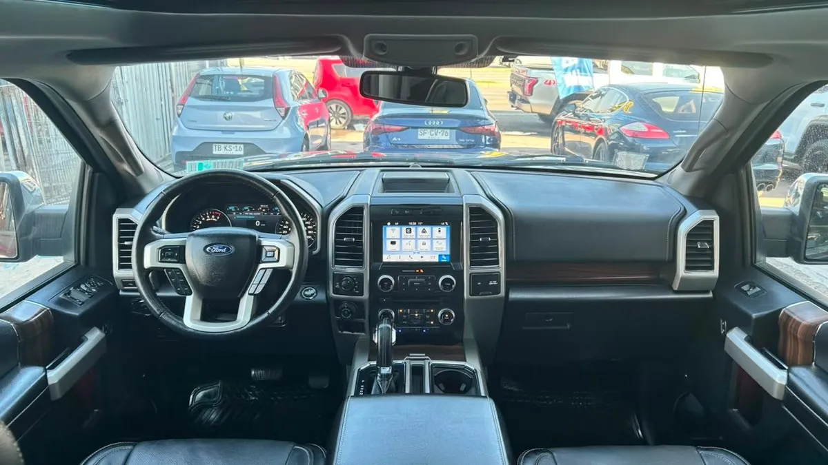 Ford F-150 Lariat Luxury 4x4 5.0 Aut año 2018