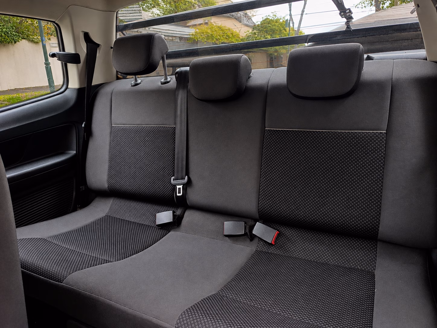 Volkswagen Saveiro 1.6 año 2020
