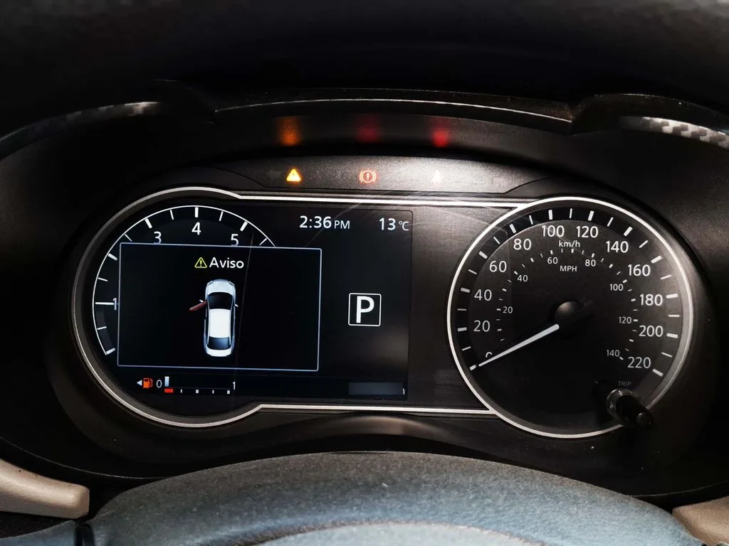 Nissan Versa Exclusive año 2023