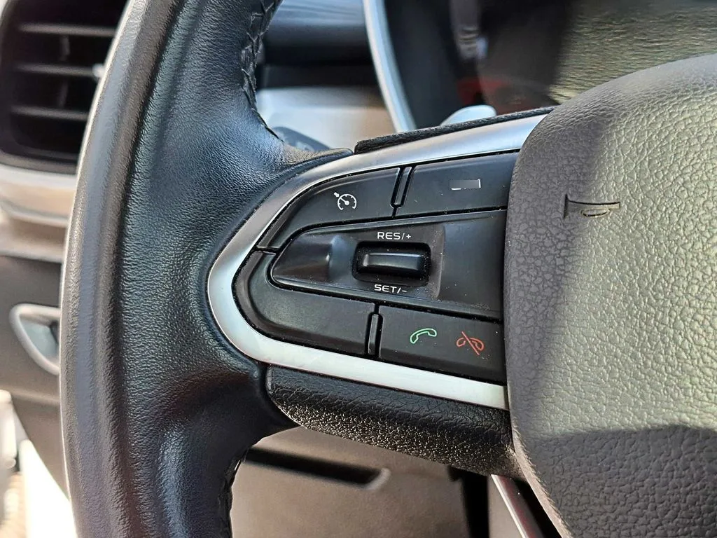 Geely Coolray Sport año 2023
