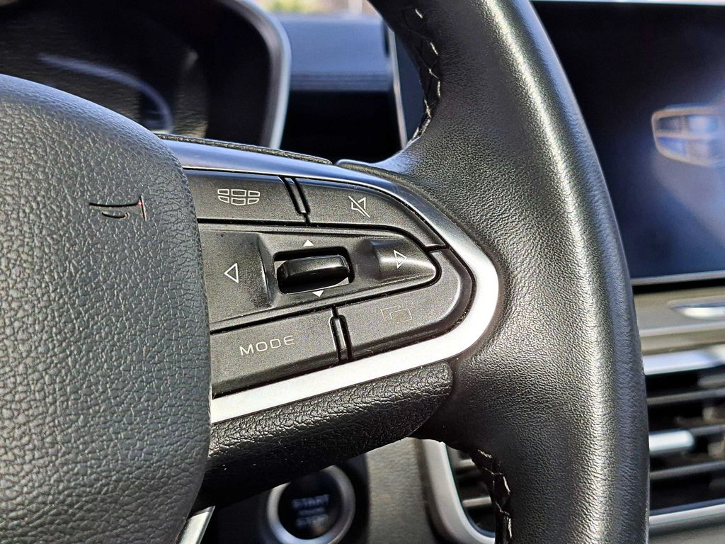 Geely Coolray Sport año 2023