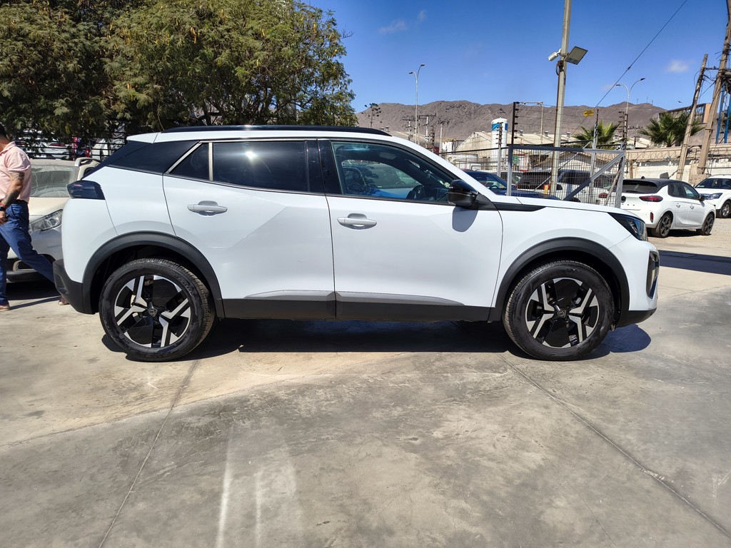 Peugeot 2008 Allure año 2025
