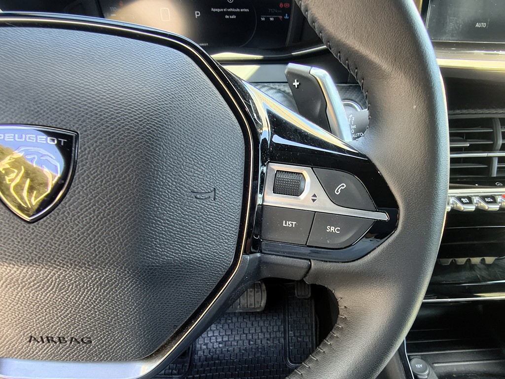 Peugeot 2008 Allure año 2025