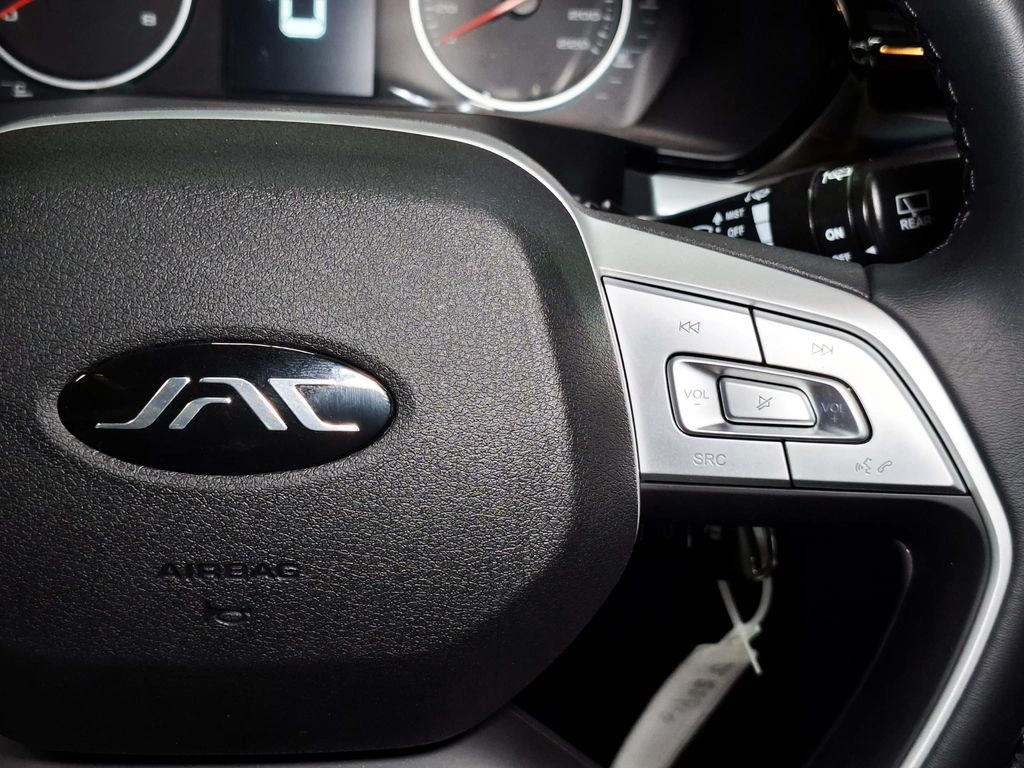 JAC Js2 1.5 año 2026