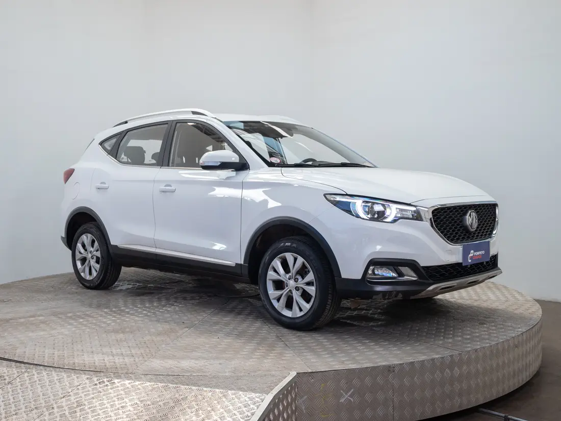 MG Zs Zs 1.5l Mt Std (e5) año 2025