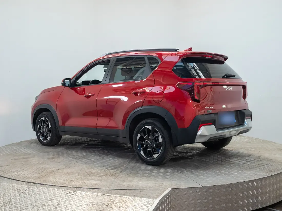 Kia Sonet Sonet 1.5 Ex At año 2025