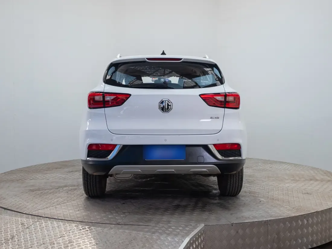 MG Zs Zs 1.5l Mt Std (e5) año 2025
