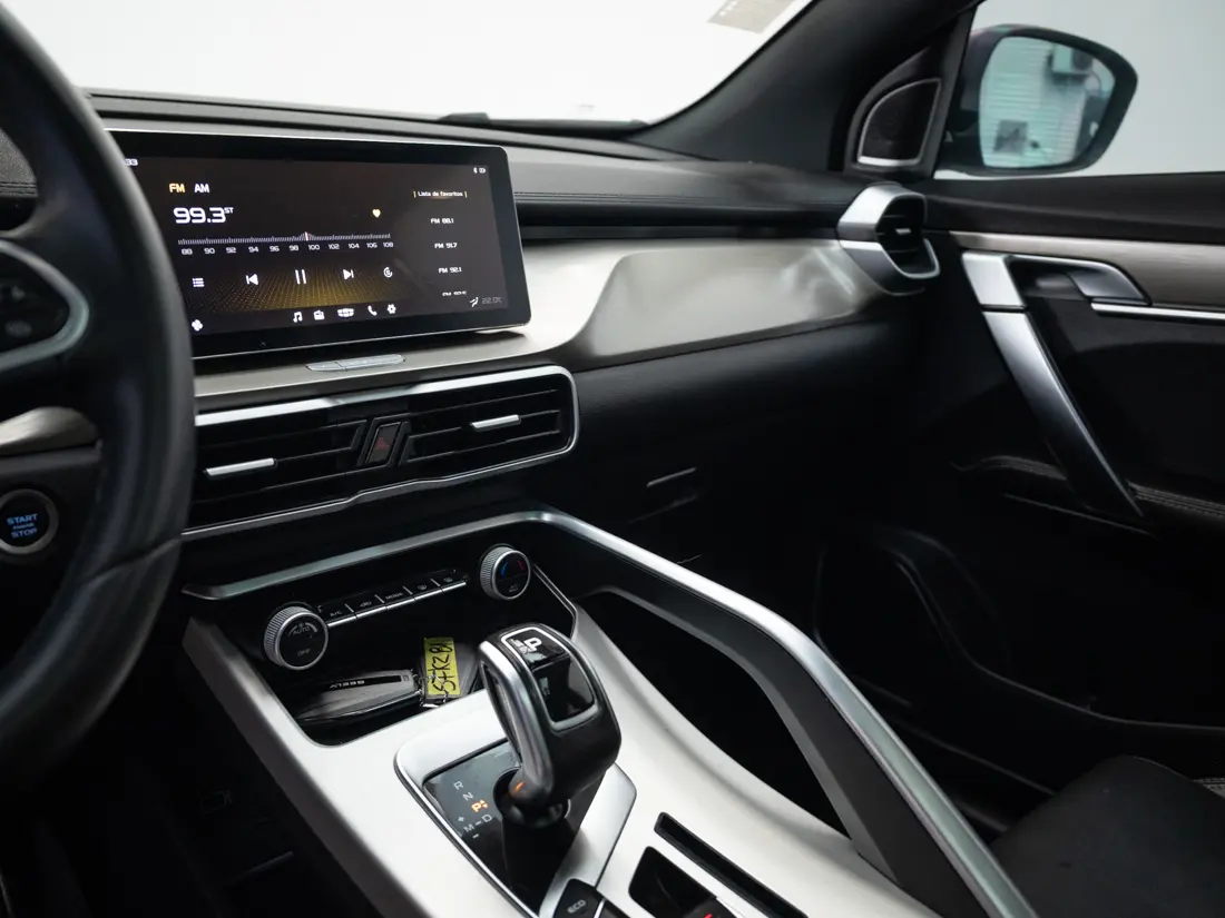 Geely Coolray 1.5 Sport 7dct At año 2023