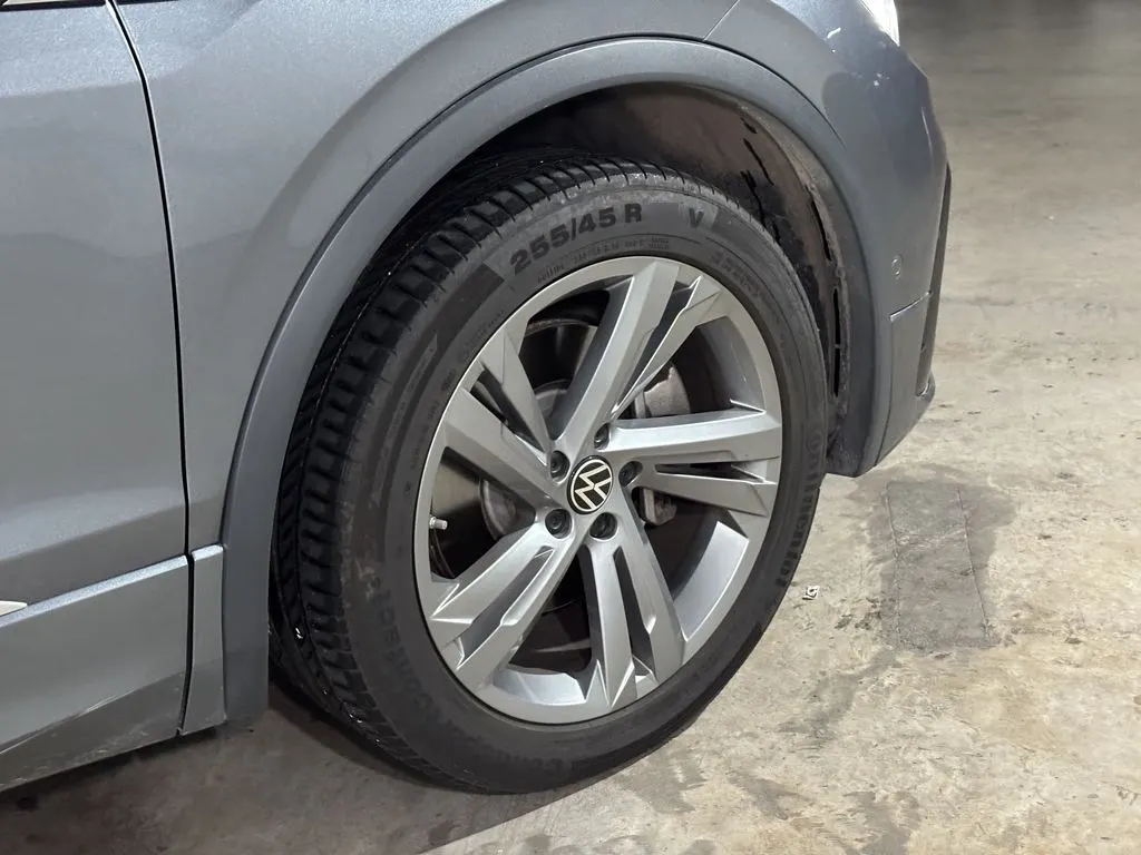 Volkswagen Tiguan 2.0 R-Line At 4x4 año 2025