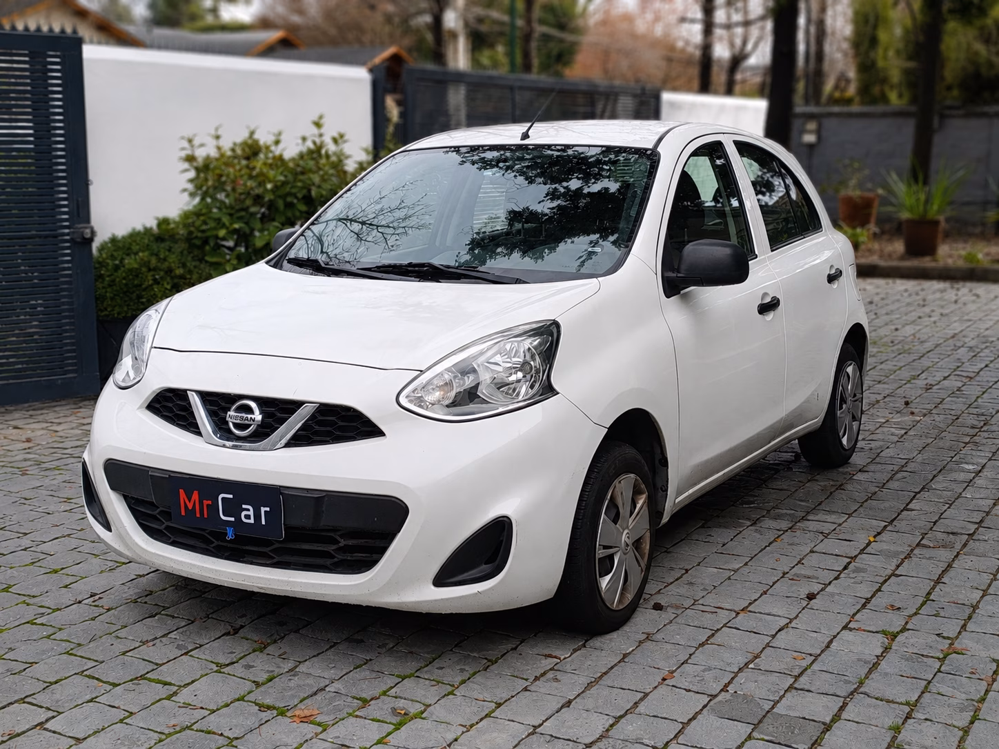 Nissan March Sport año 2017
