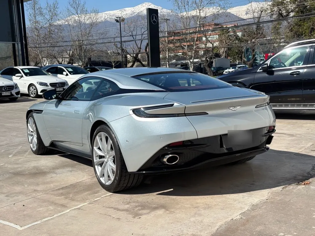 Aston Martin Db11 V12 Biturbo 5.2 año 2018