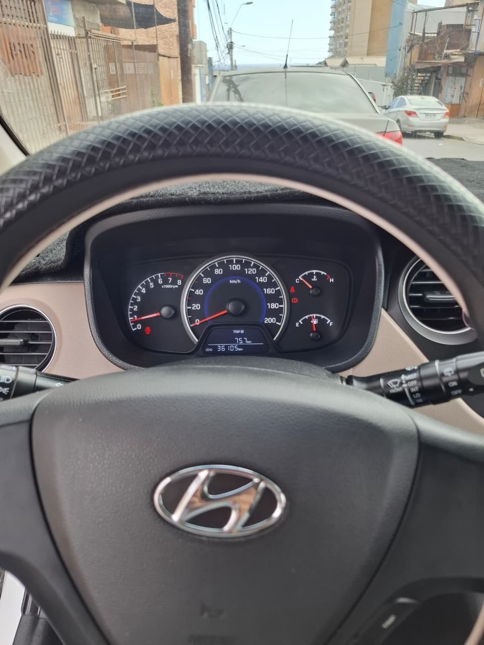 HYUNDAI GRAND I-10 1.2 Sdn Mt Gl 2ab Ac Pe año 2019