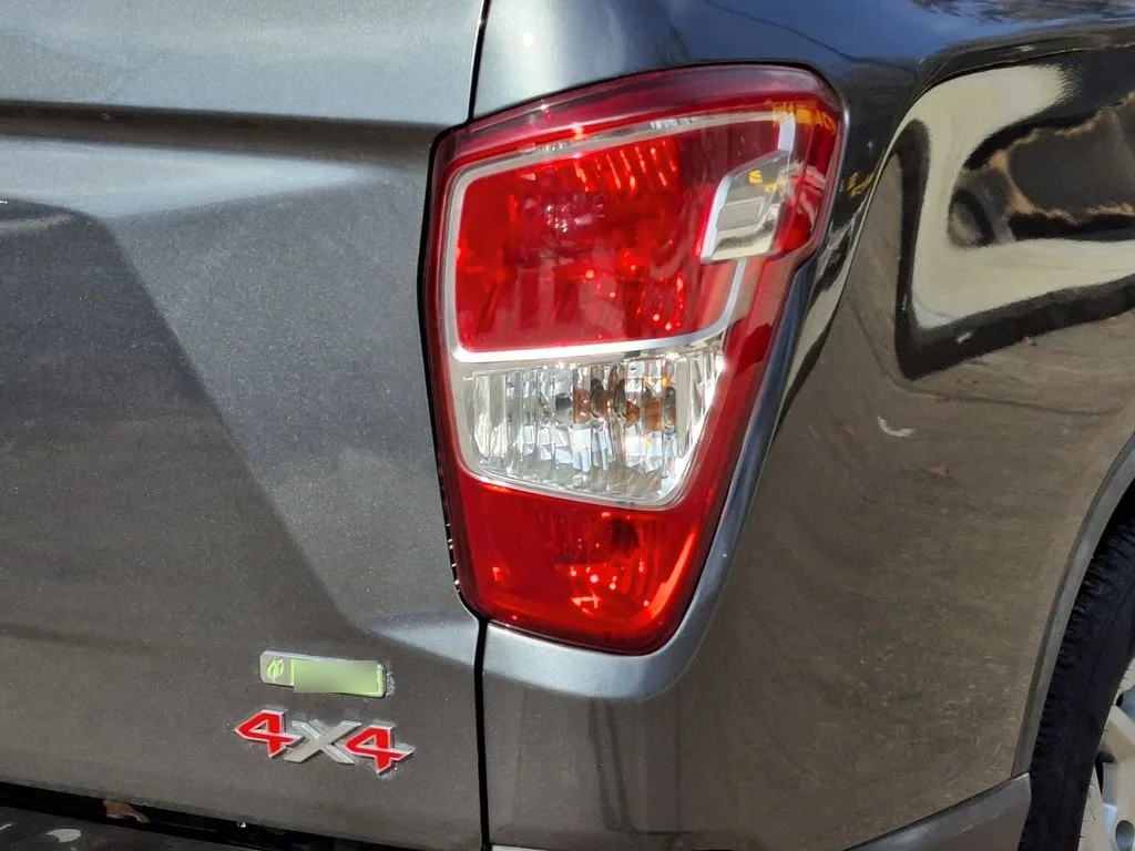 Ssangyong Musso Dcab 4x4 2.2 año 2024