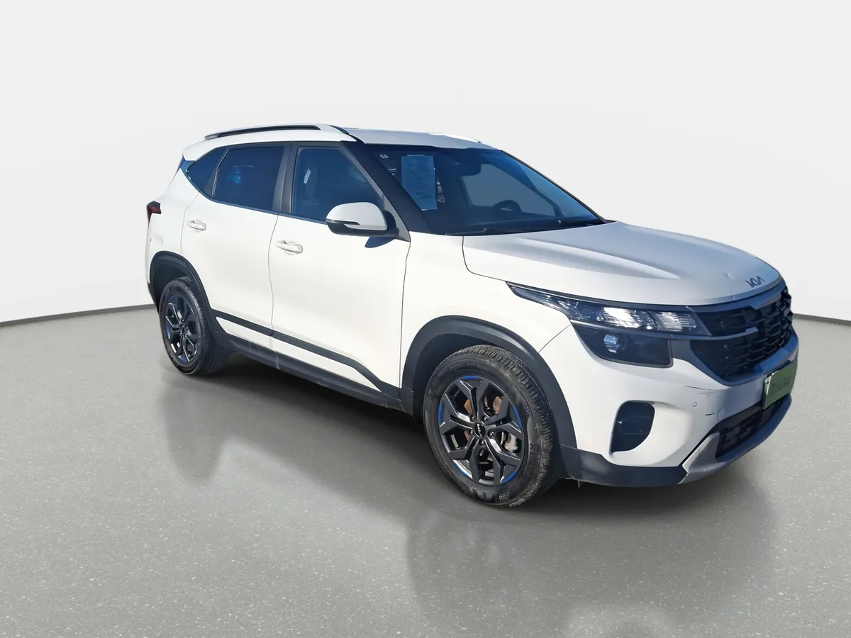 Kia Seltos 1.5 Ex 4x2 6mt 5p año 2024