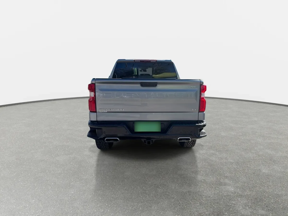 Chevrolet Silverado 5.3 Lt R Trail Boss Z71 4x4 At 4p año 2025