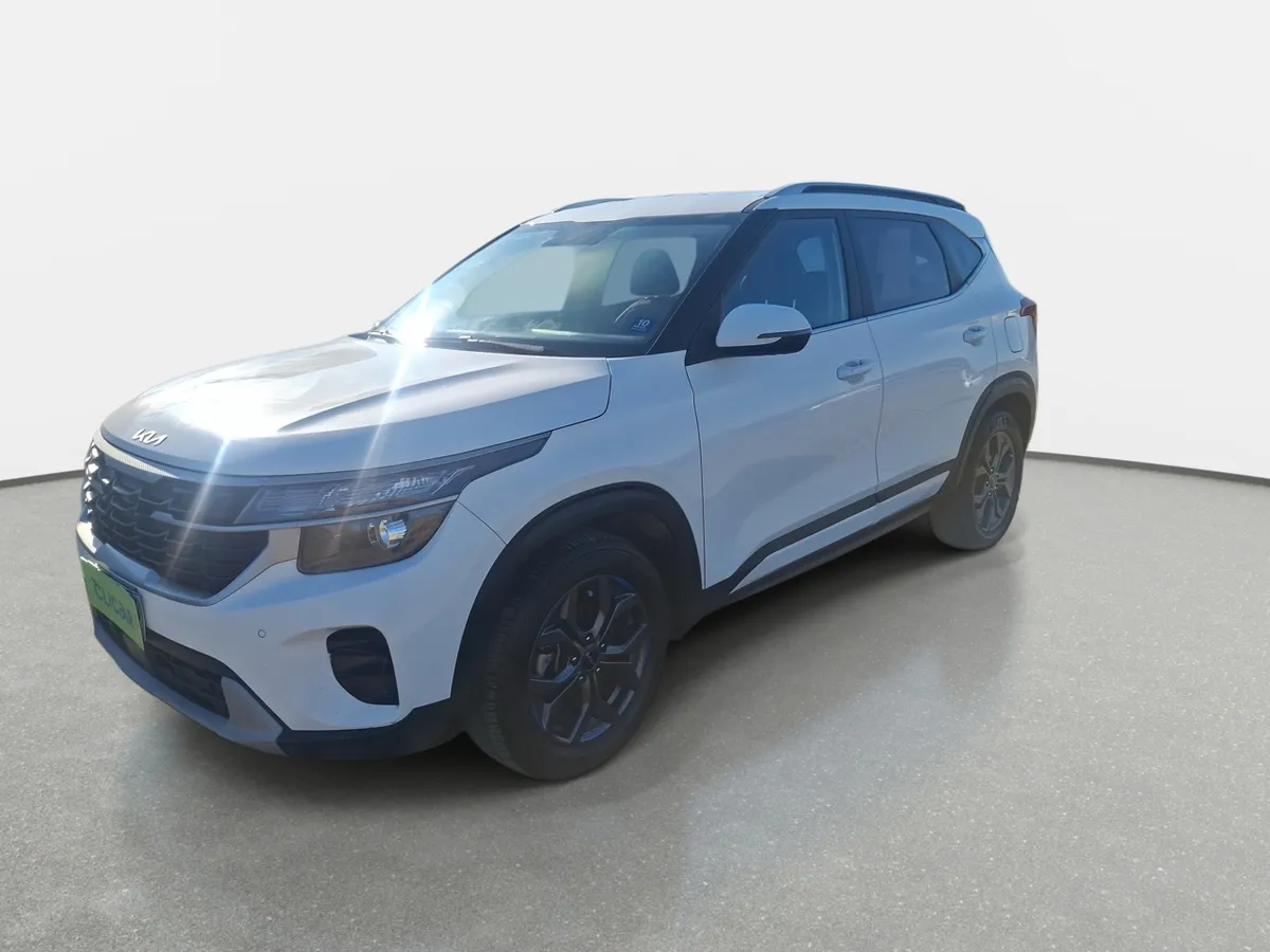 Kia Seltos 1.5 Ex 4x2 6mt 5p año 2024