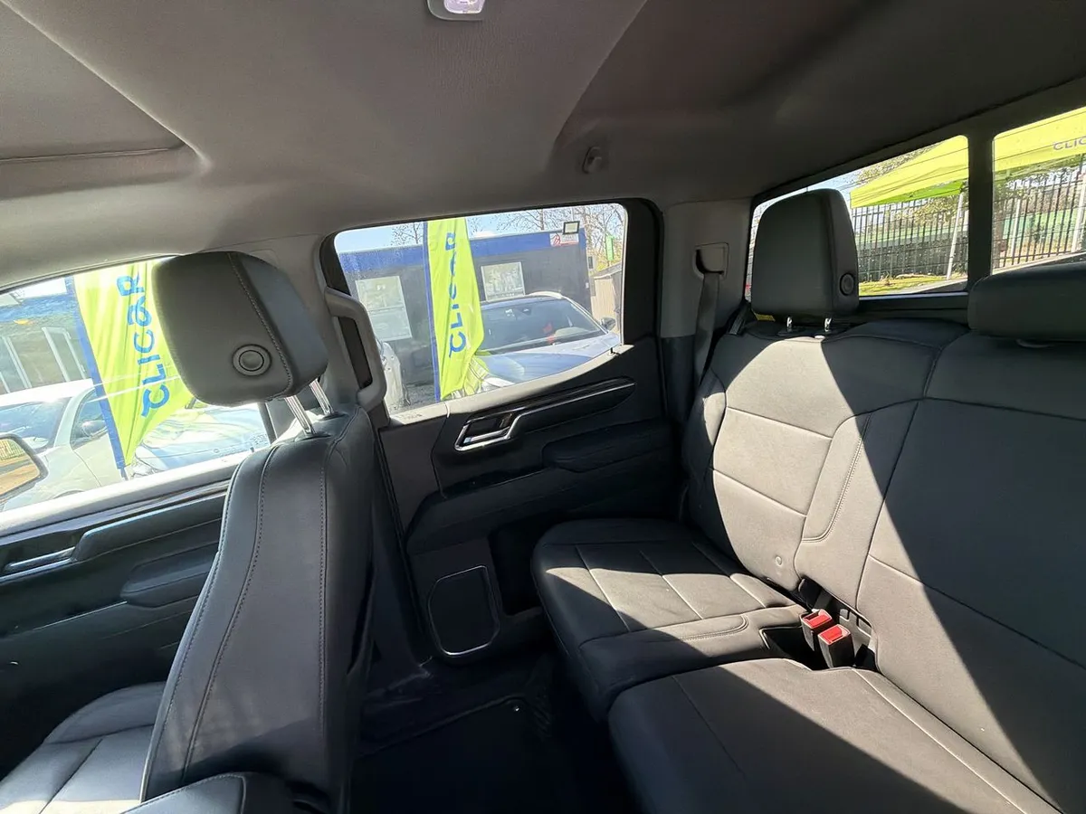 Chevrolet Silverado 5.3 Lt R Trail Boss Z71 4x4 At 4p año 2025