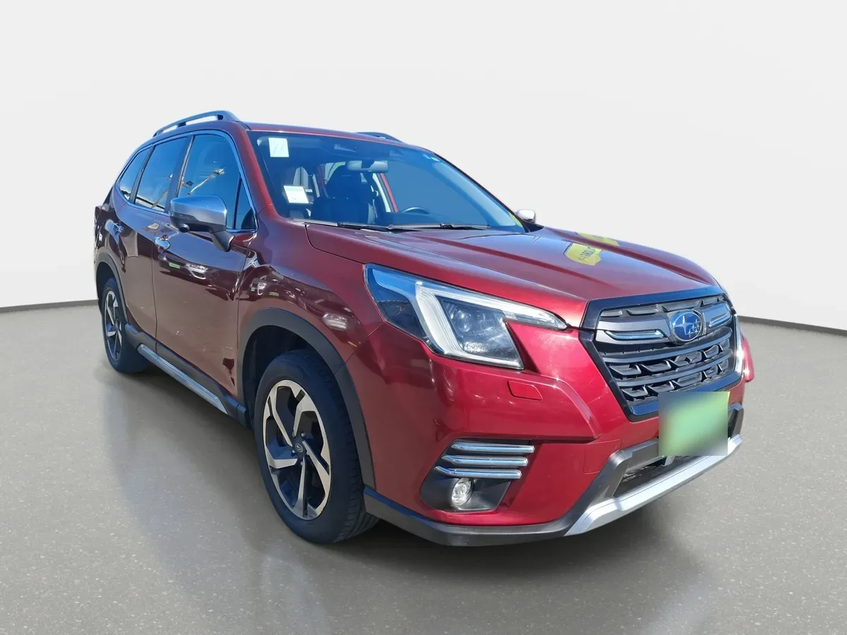 Subaru Forester 2.0i Limited Eyesight Awd At 5p año 2024