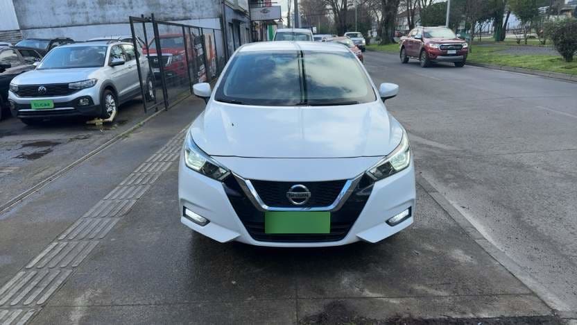 Nissan Versa 1.6 Sense Mt 4p año 2022