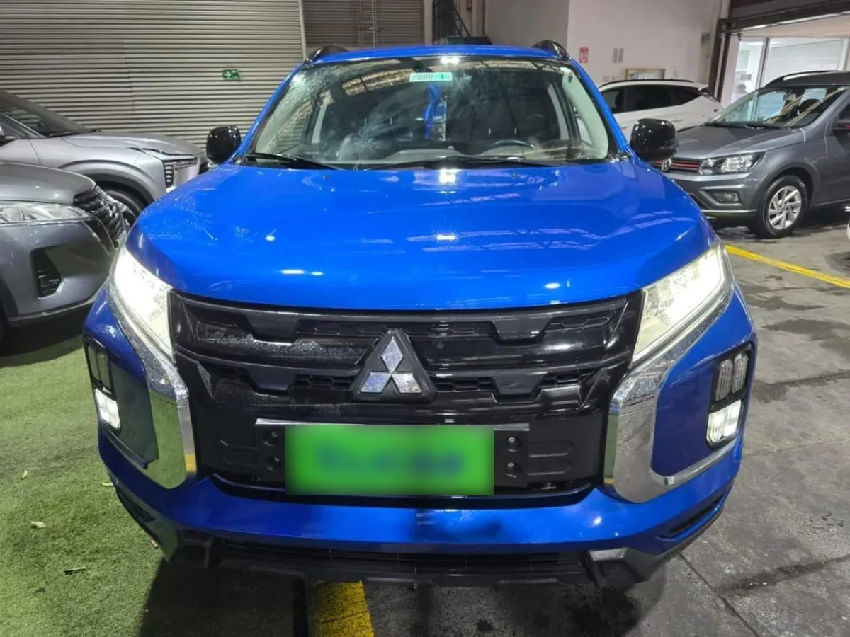 Mitsubishi Asx 2.0 Gls 4x2 At 5p año 2022