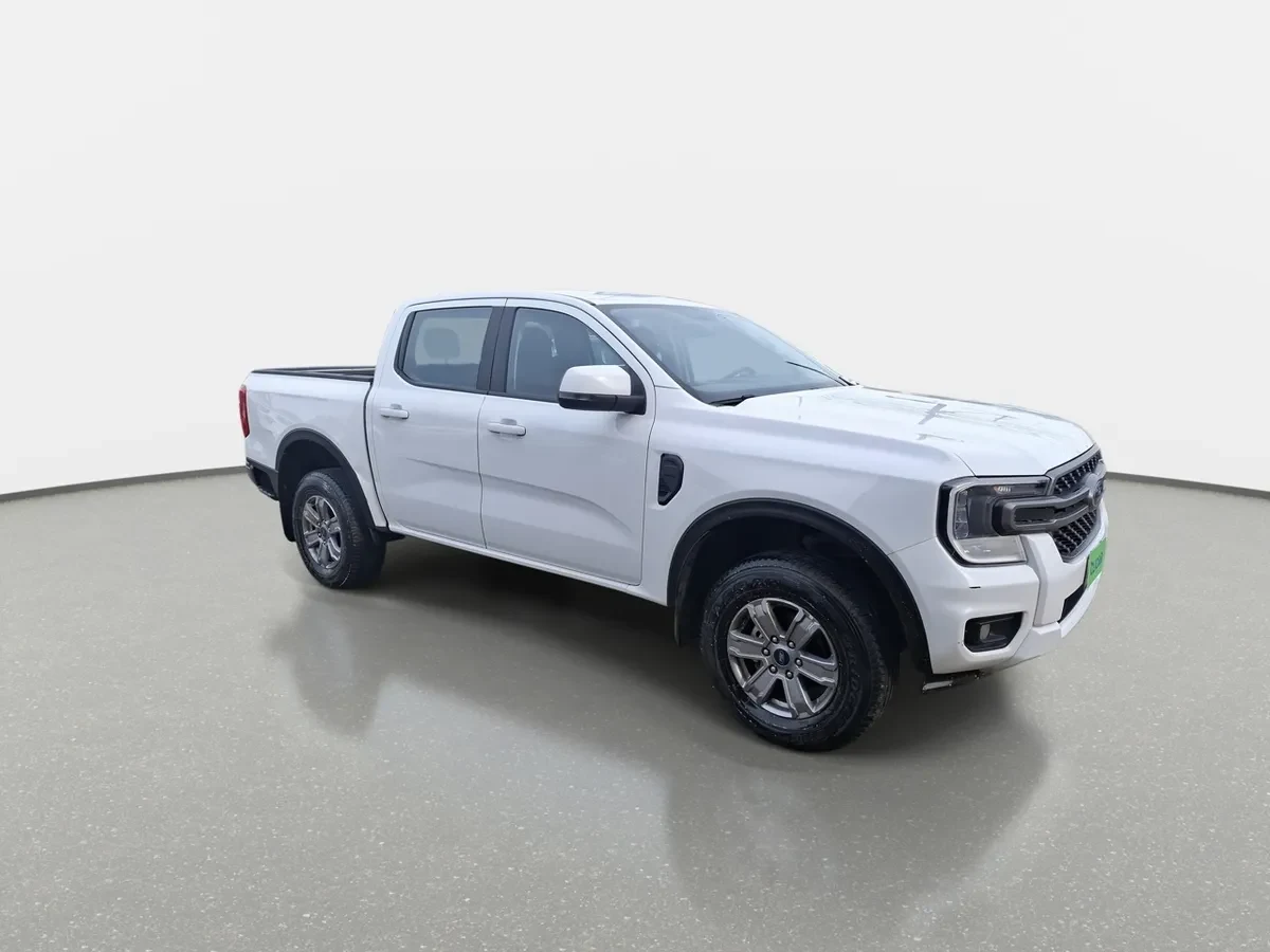 Ford Ranger 2.0 Xls Diesel 4x2 Dob. Cab. Mt 4p año 2024