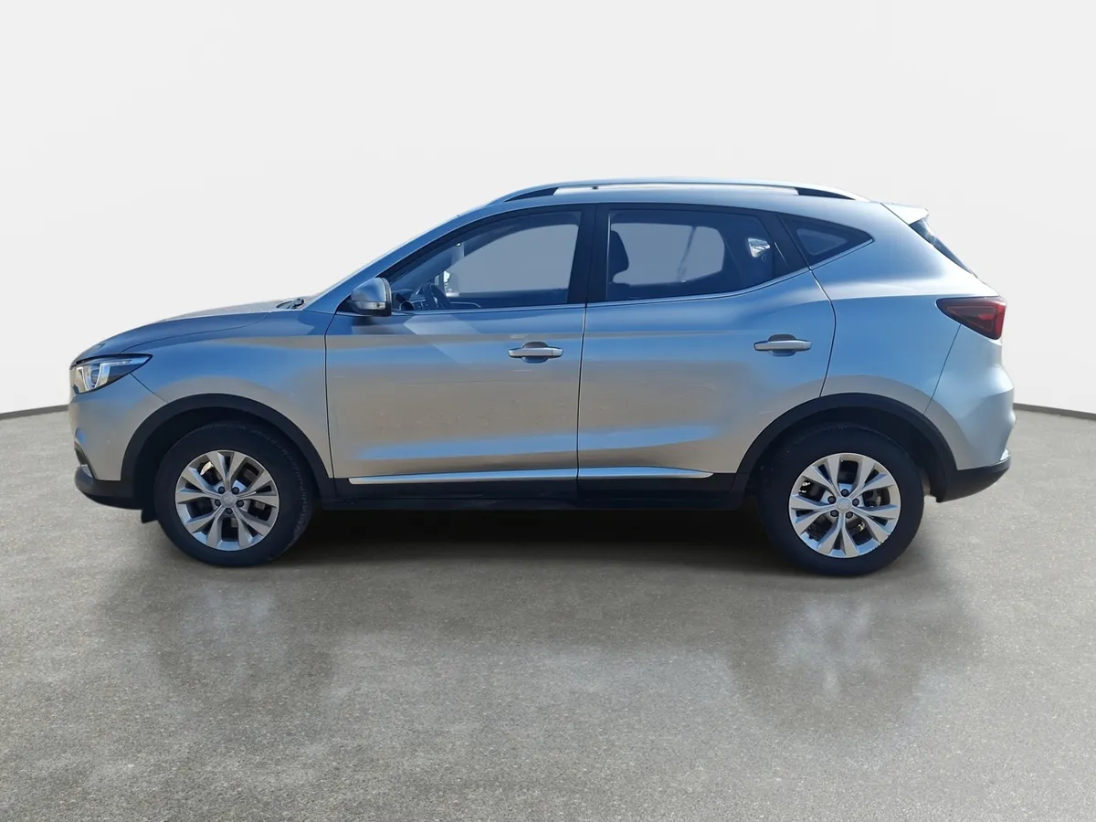 MG Mg Zs 1.5 Std 4x2 Mt 5p año 2023