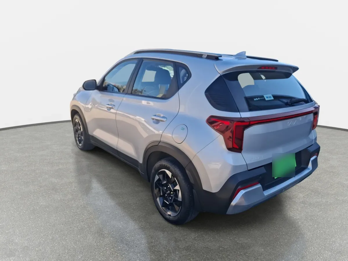 Kia Sonet 1.5 Ex 4x2 Ivt Ri At 5p año 2025