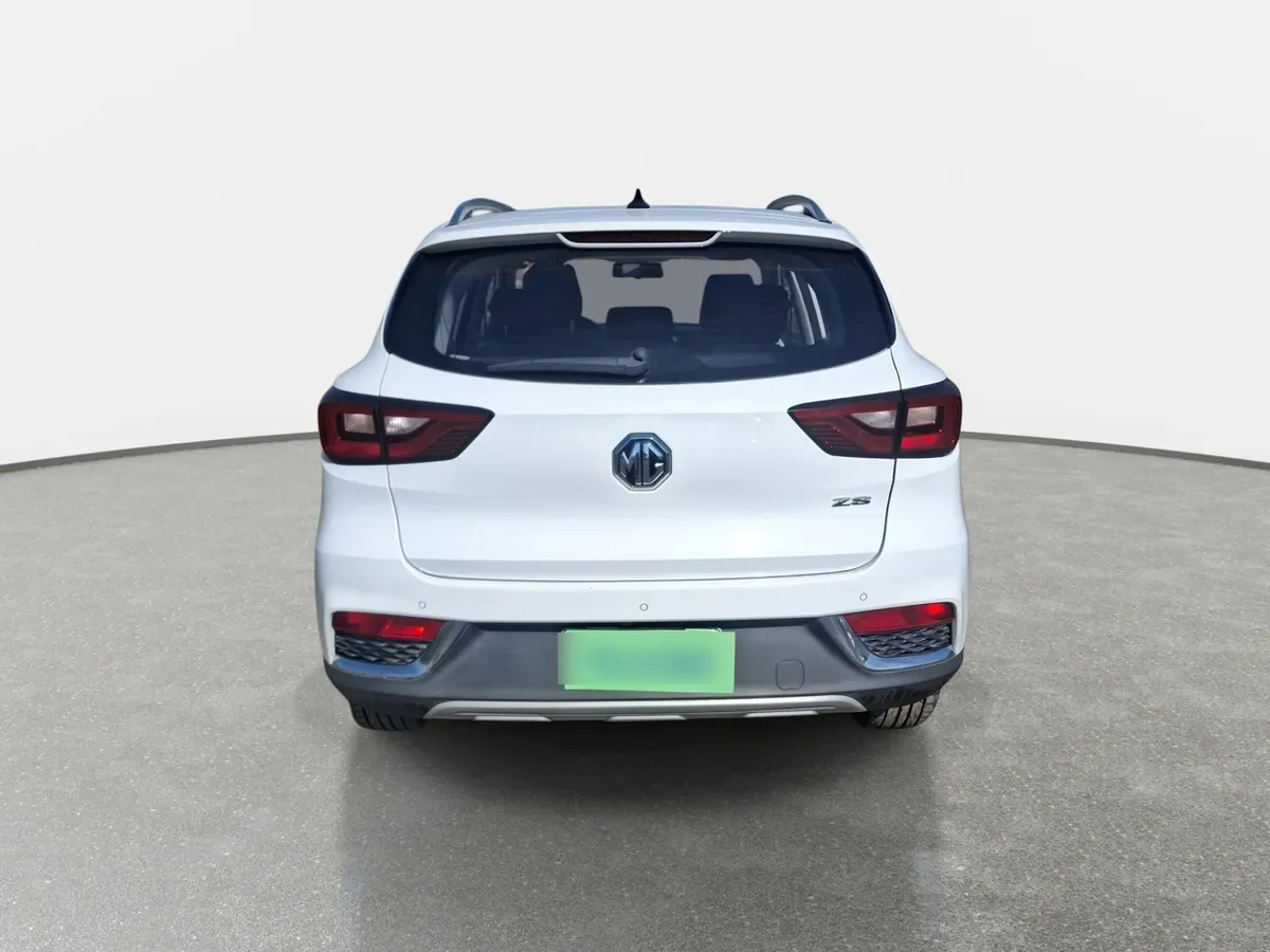 MG Mg Zs 1.5 Comfort 4x2 At 5p año 2022
