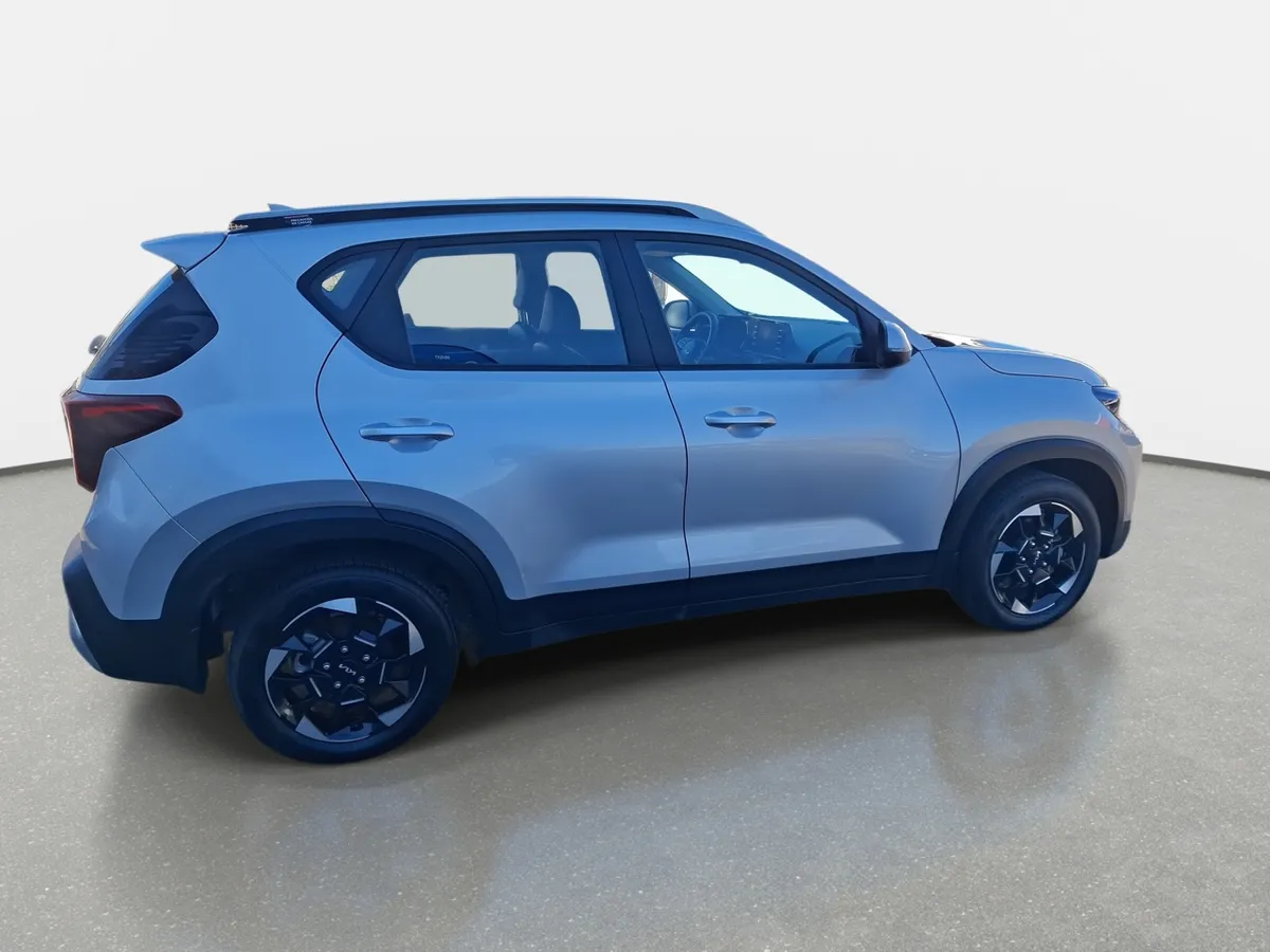 Kia Sonet 1.5 Ex 4x2 Ivt Ri At 5p año 2025