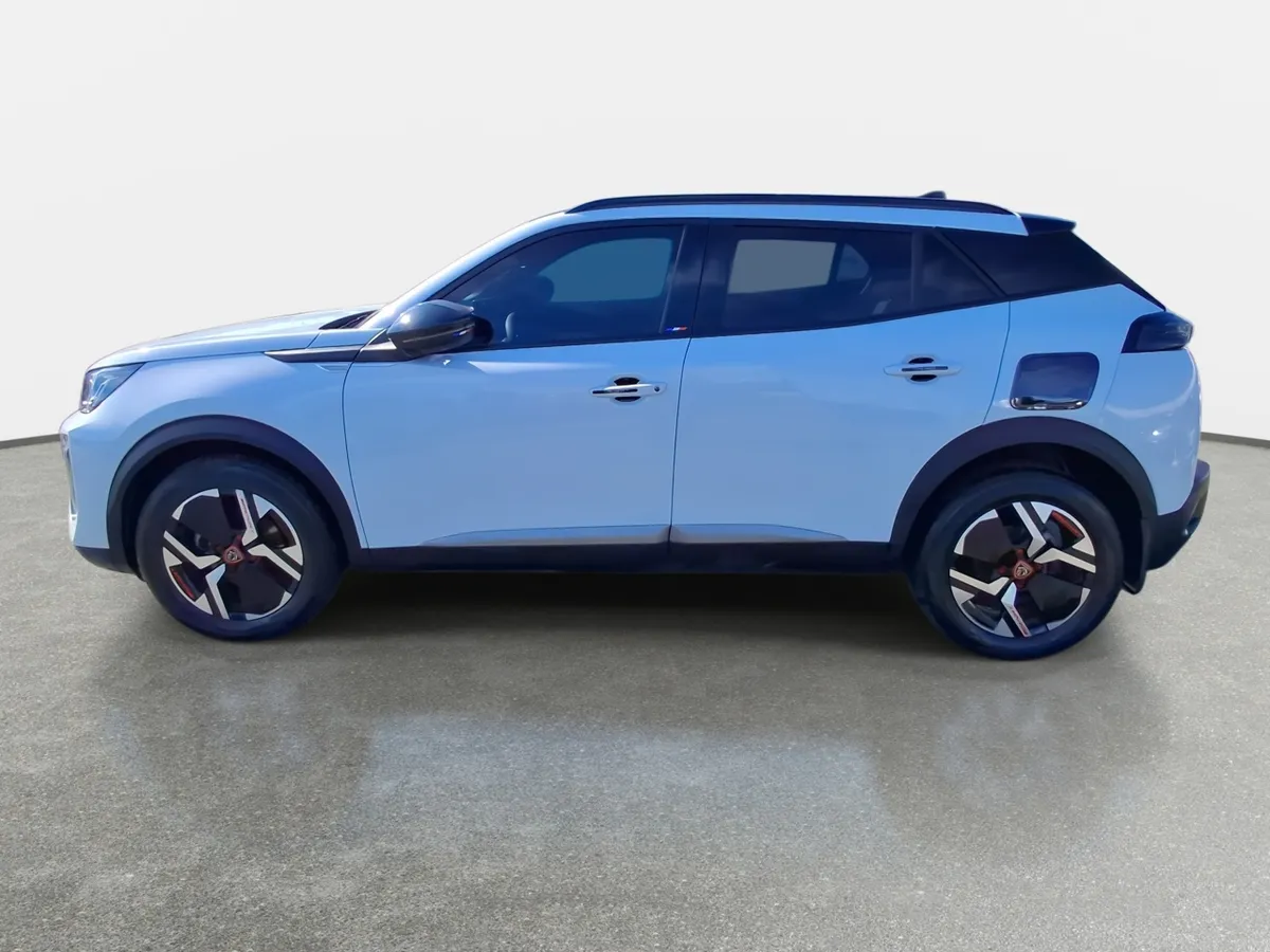 Peugeot 2008 1.2 Allure Pack Puretech 130hp 4x2 Mt 5p año 2025