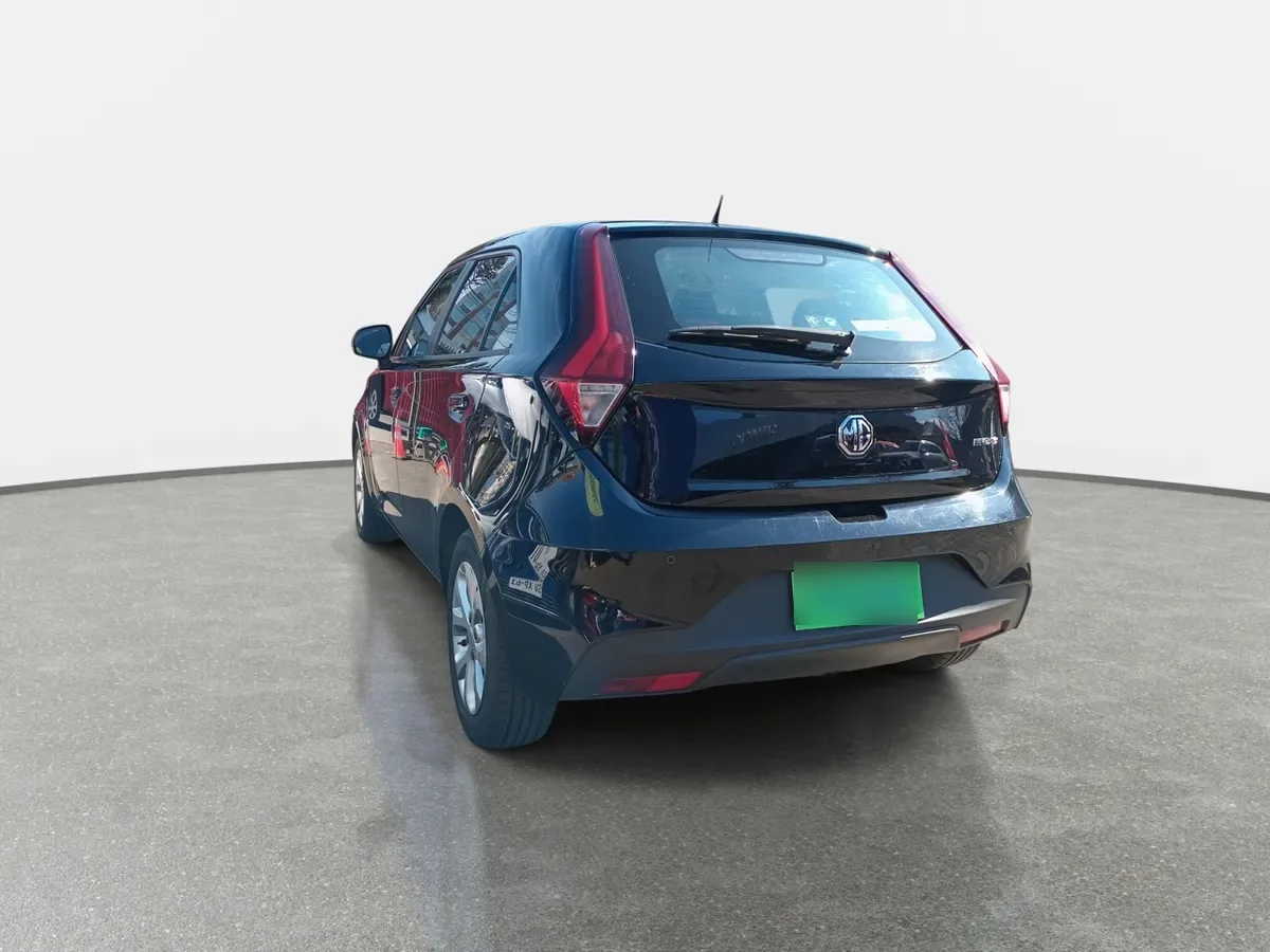 MG 3 1.5 Std 4x2 Hb Mt 5p año 2024