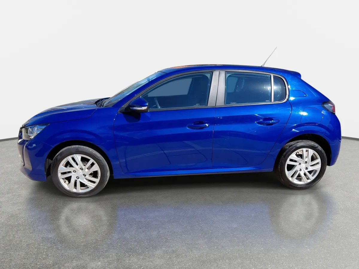 Peugeot 208 1.2 Style Puretech 75 4x2 Mt 5p año 2023