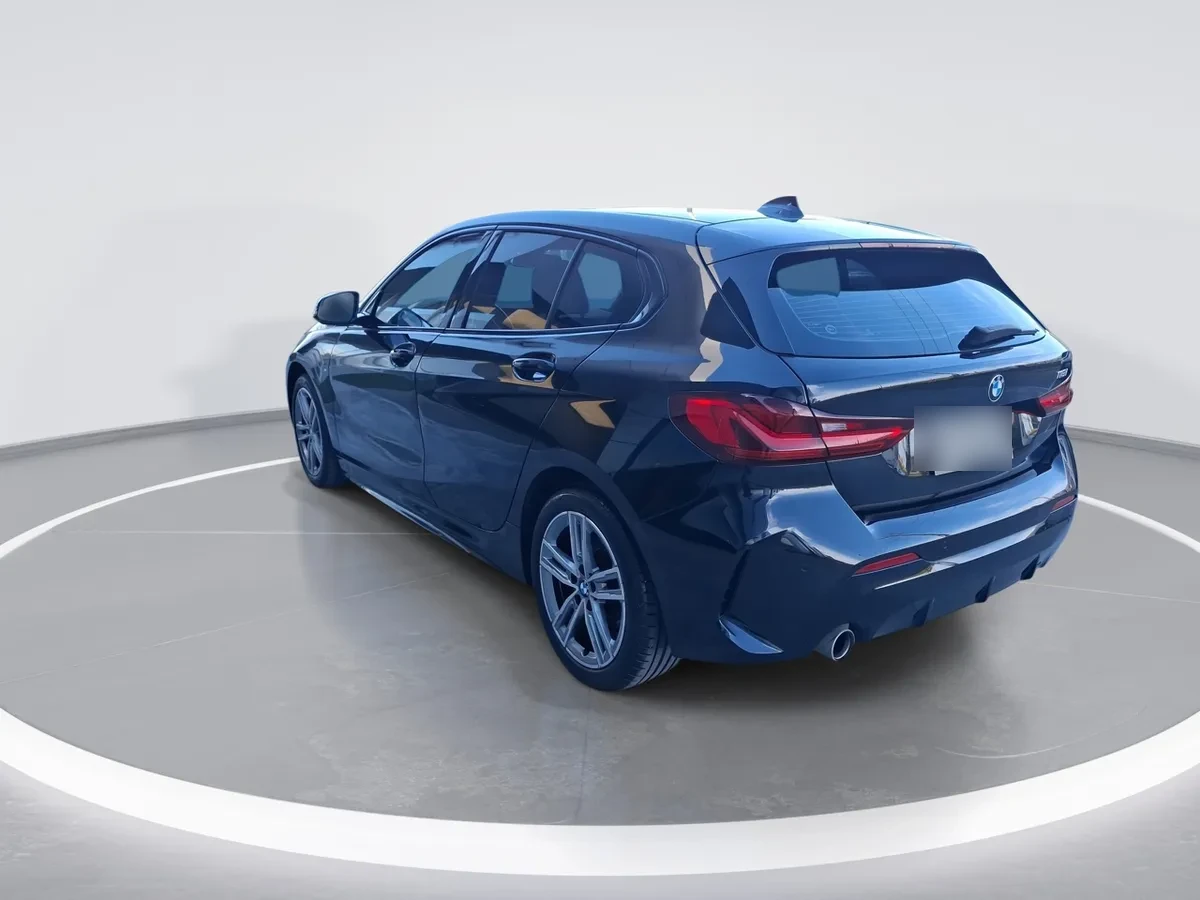 BMW 118i 1.5 M Sport Se 4x2 At 5p año 2024