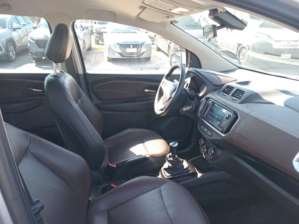Chevrolet Spin 1.8 Premier 4x2 Mt 5p año 2020