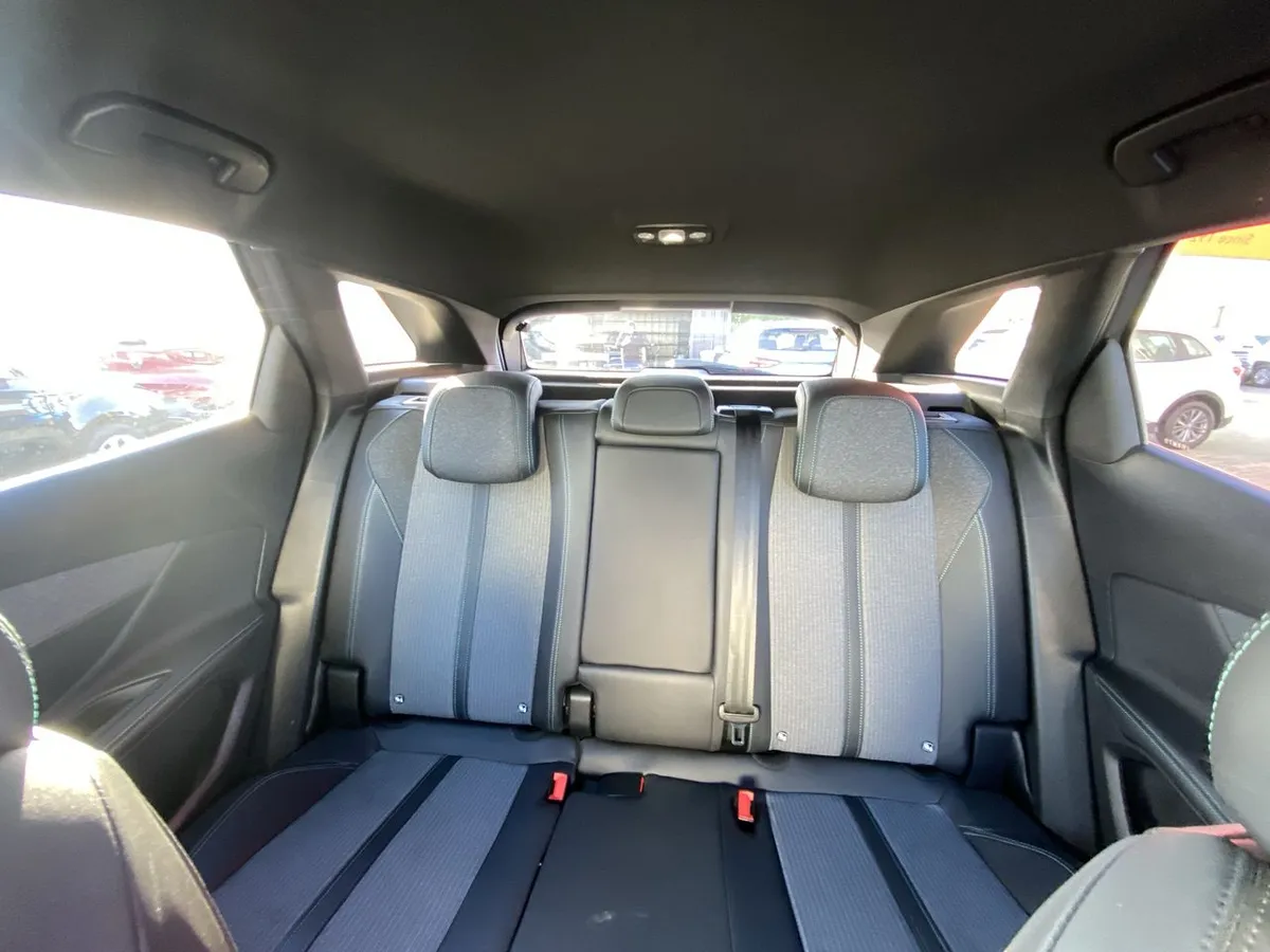 Peugeot 3008 1.6 Allure Pack Thp 165 4x2 Eat6 5p año 2025