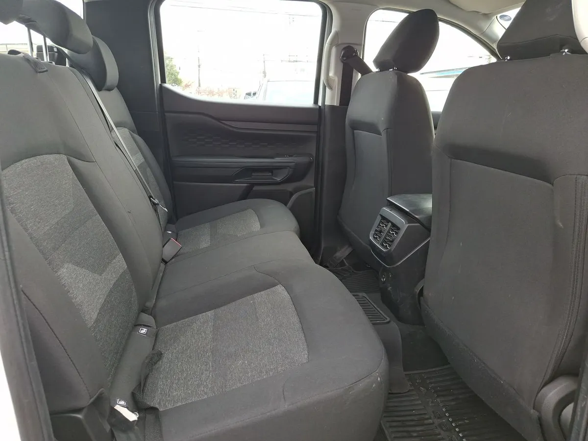 Ford Ranger 2.0 Xls Diesel 4x2 Dob. Cab. Mt 4p año 2024