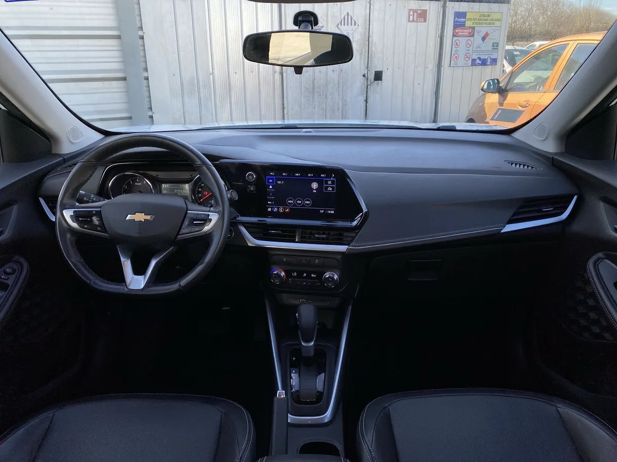 Chevrolet Montana 1.2t Premier R 4x2 At 4p año 2024