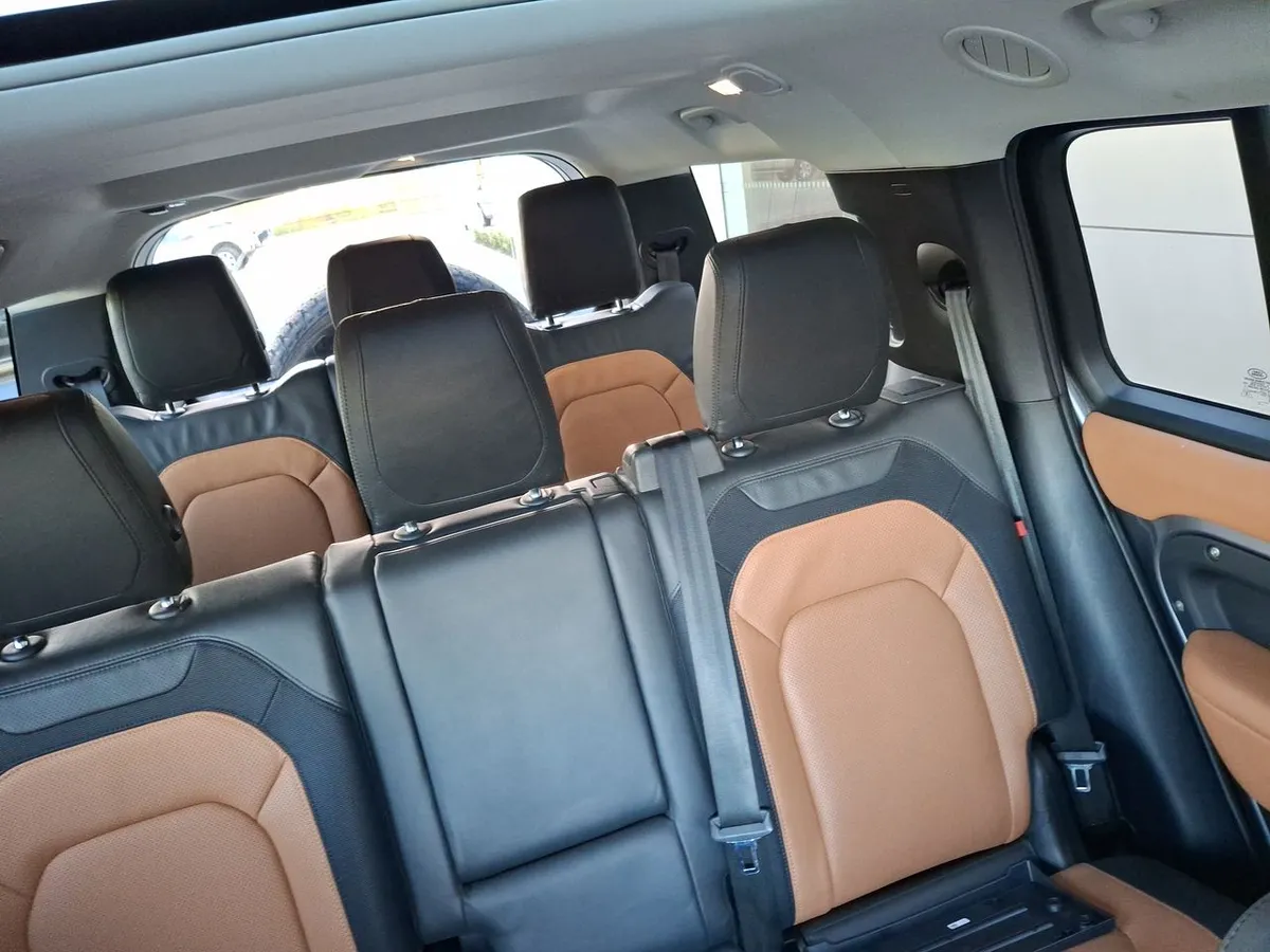 Land Rover Defender 3.0 130 X-Dynamic Hse Hibrido 4x4 At 5p año 2024