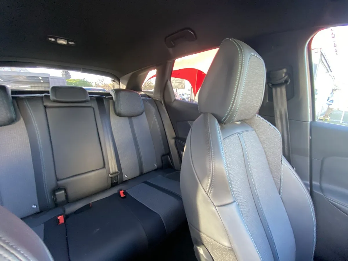 Peugeot 3008 1.6 Allure Pack Thp 165 4x2 Eat6 5p año 2025