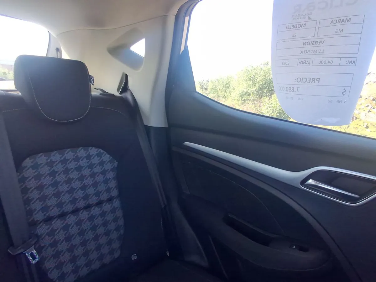 MG Mg Zs 1.5 Std 4x2 Mt 5p año 2023