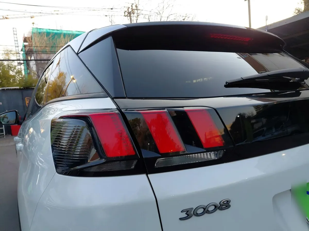 Peugeot 3008 1.6 Allure 4x2 Thp 165hp Eat6 5p año 2019