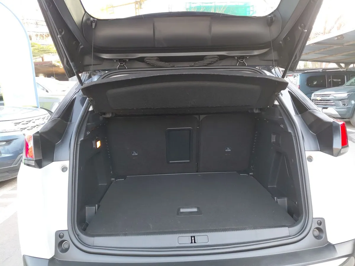 Peugeot 3008 1.6 Allure 4x2 Thp 165hp Eat6 5p año 2019