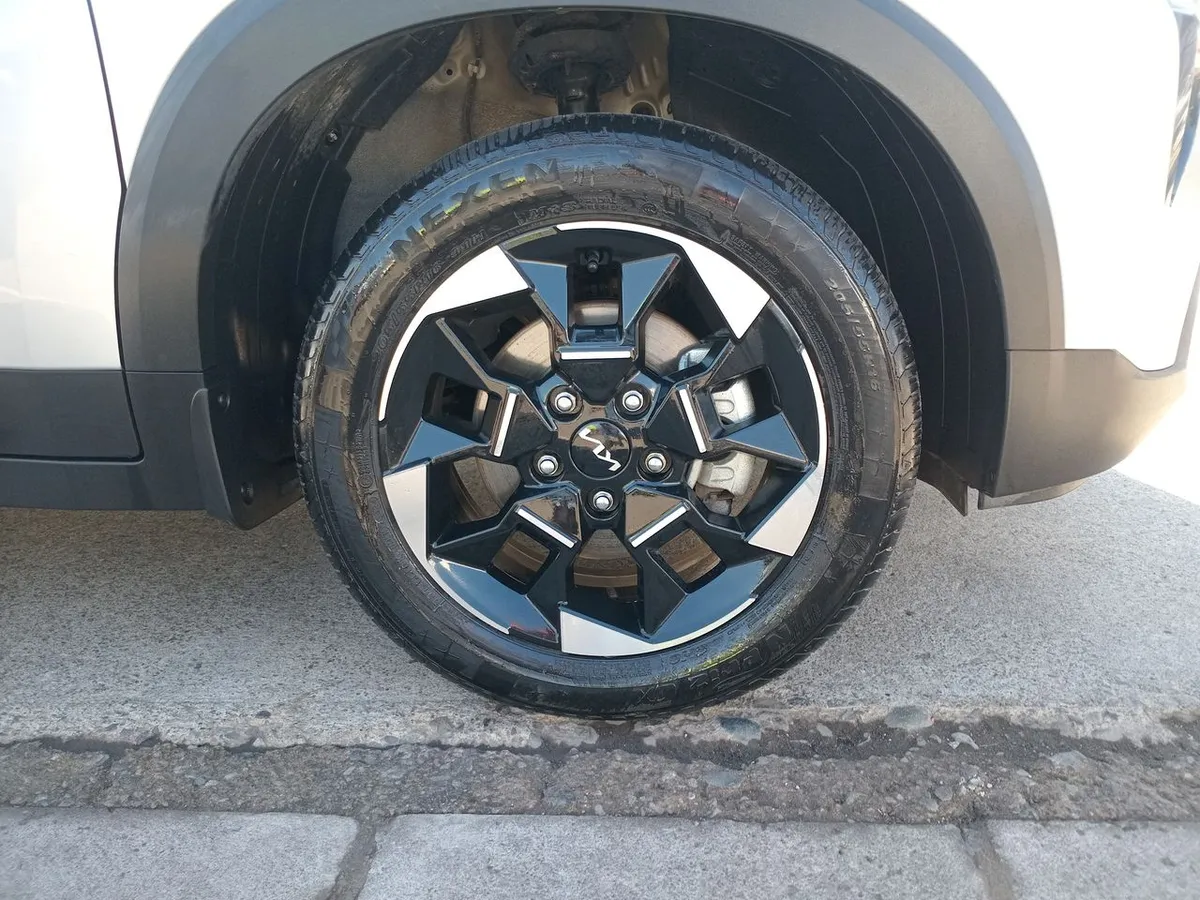 Kia Sonet 1.5 Ex 4x2 Ivt At 5p año 2025
