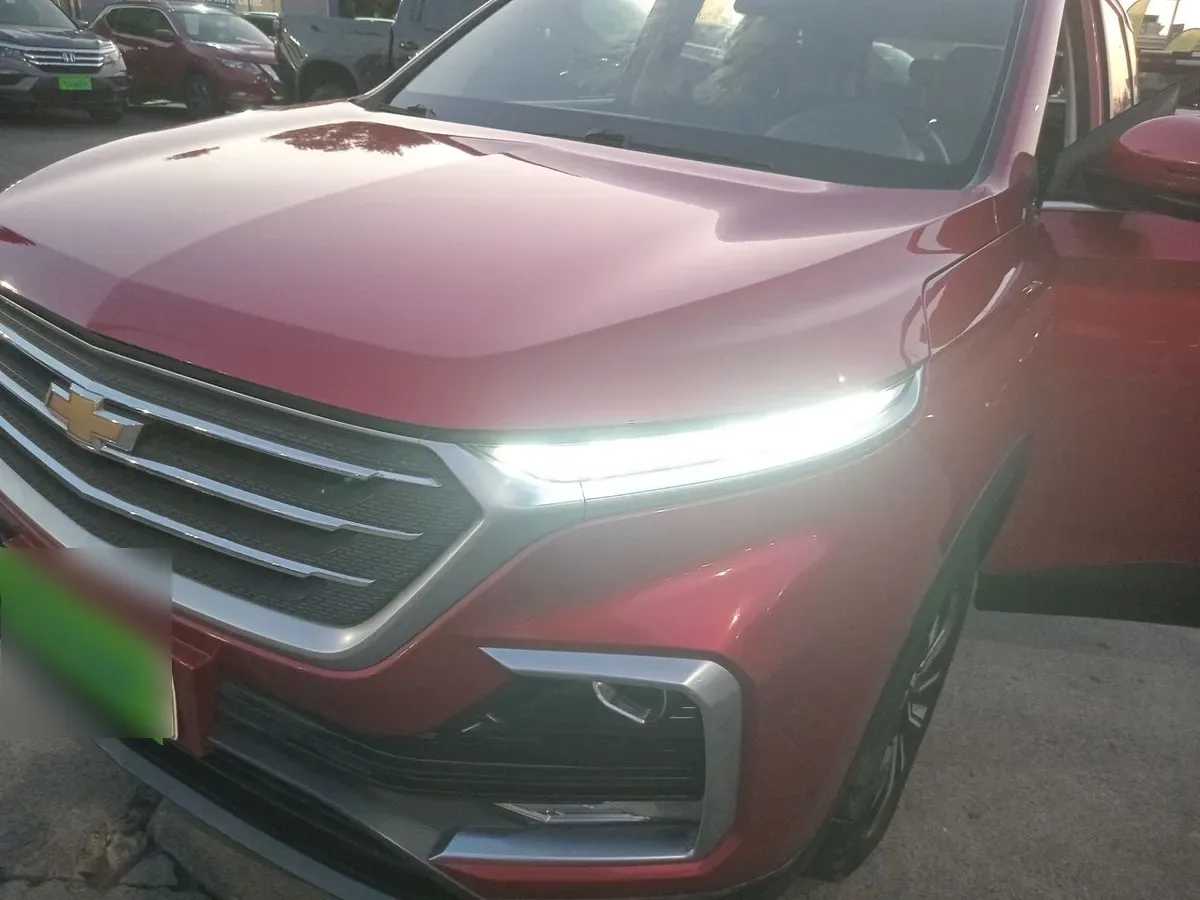 Chevrolet Captiva 1.5t Premier Fwd Cvt At 5p año 2022
